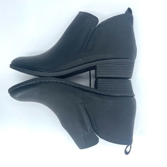 American Rag Womens Cadee Almond Toe Ankle Black PU Leather Boots Size 7M - Picture 5 of 14